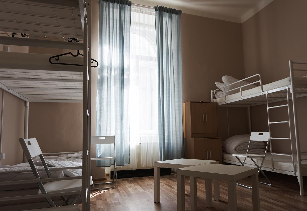 Hostel Motion Краков Экстерьер фото
