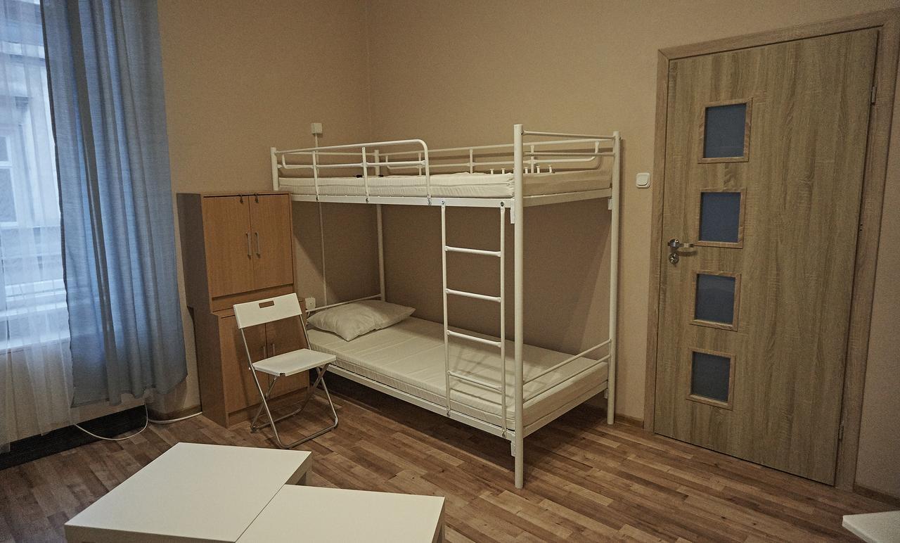 Hostel Motion Краков Экстерьер фото