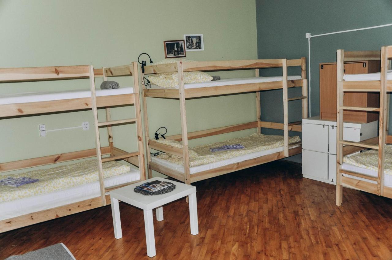 Hostel Motion Краков Экстерьер фото